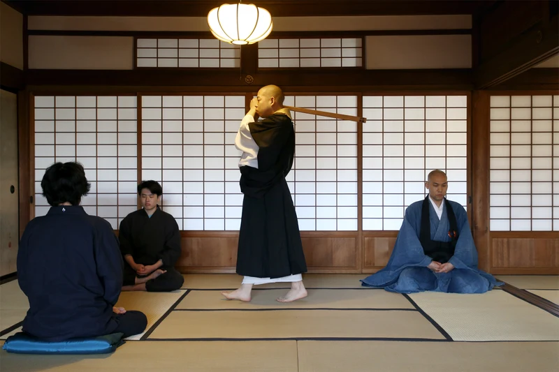 大徳寺僧侶による特別坐禅会を開催